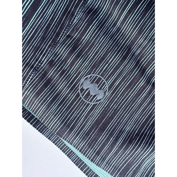 Janji Black Teal Transit Tech Running Shorts Women’s Size Medium Athletic - Picture 4 of 8